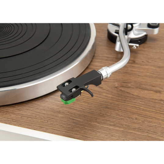 JBL TT350 Classic - Walnut - Turntable - Detailshot 4